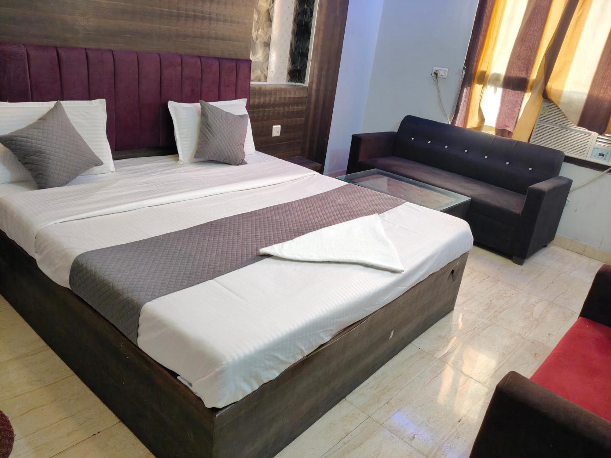 Hotel Park Avenue Lucknow Esterno foto